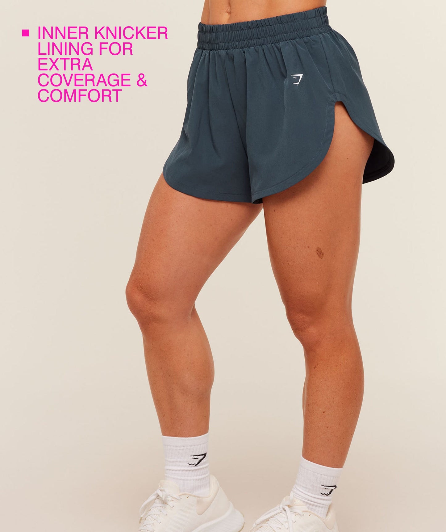 Interval Seamless Short Sleeve Crop Top - US 3920