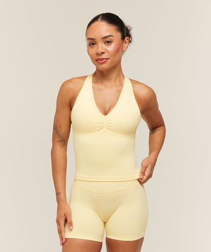 Lift Seamless Tank with Shelf - US 1576
