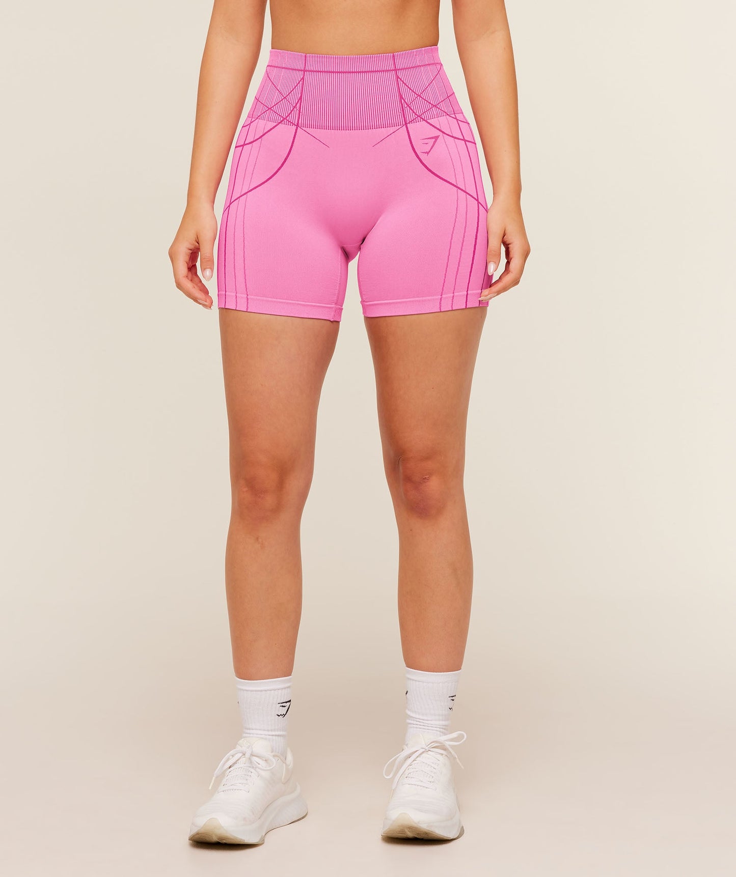 Apex Seamless Shorts - US 8557