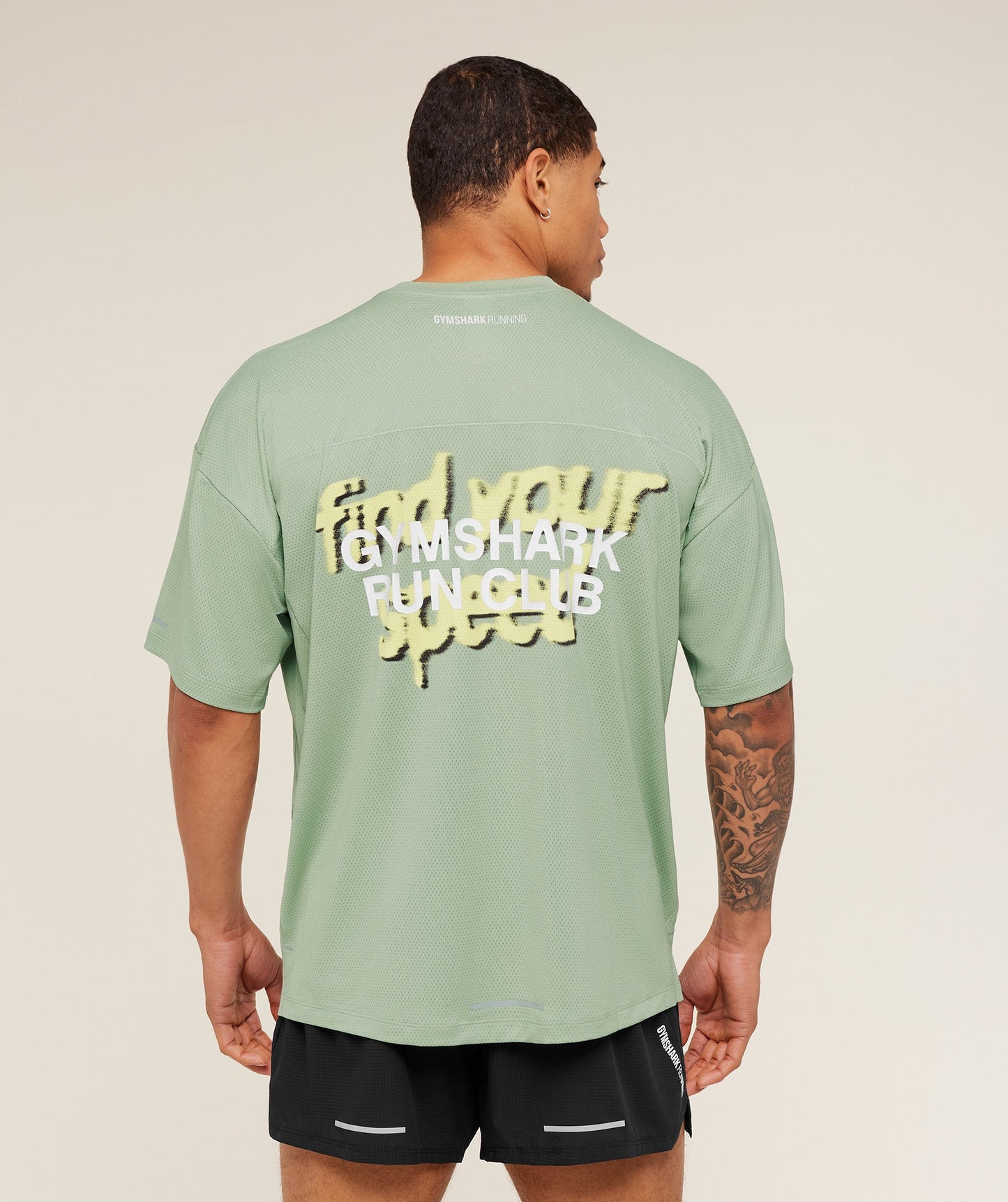 Running Graphic T-Shirt - US 0508