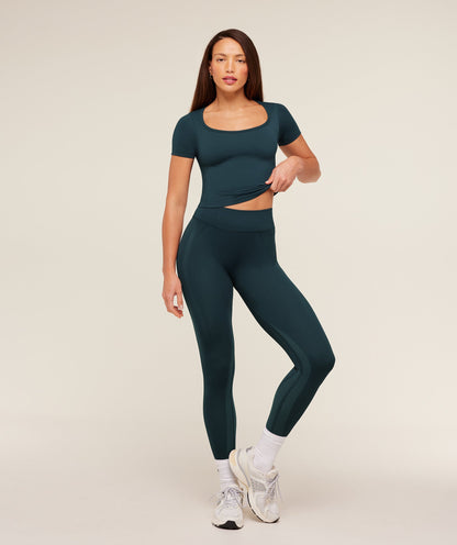 Weekend Seamless Short Sleeve Top - US 4047