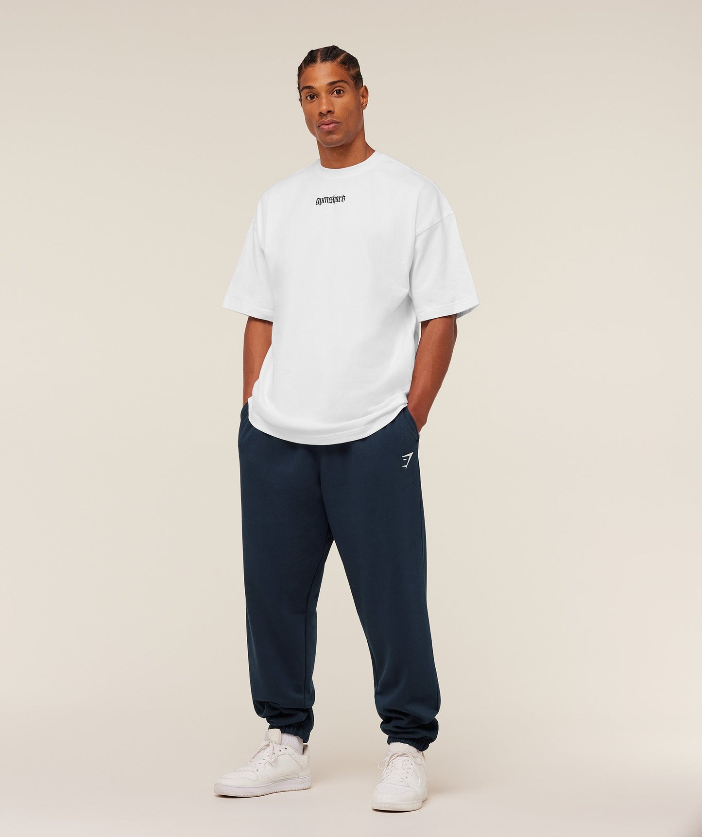 Crest Oversized Joggers - US 8804