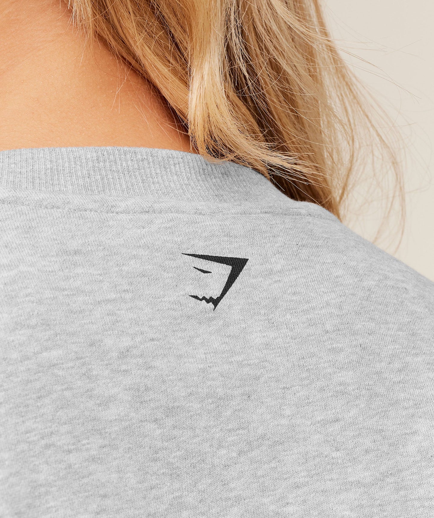 Worn Crest Graphic Sweatshirt - US 4854