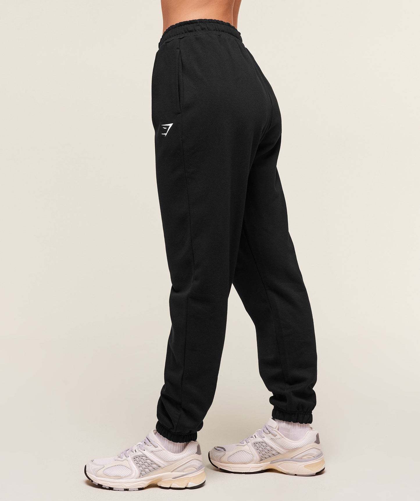 Training Regular Fleece Joggers - US 8206
