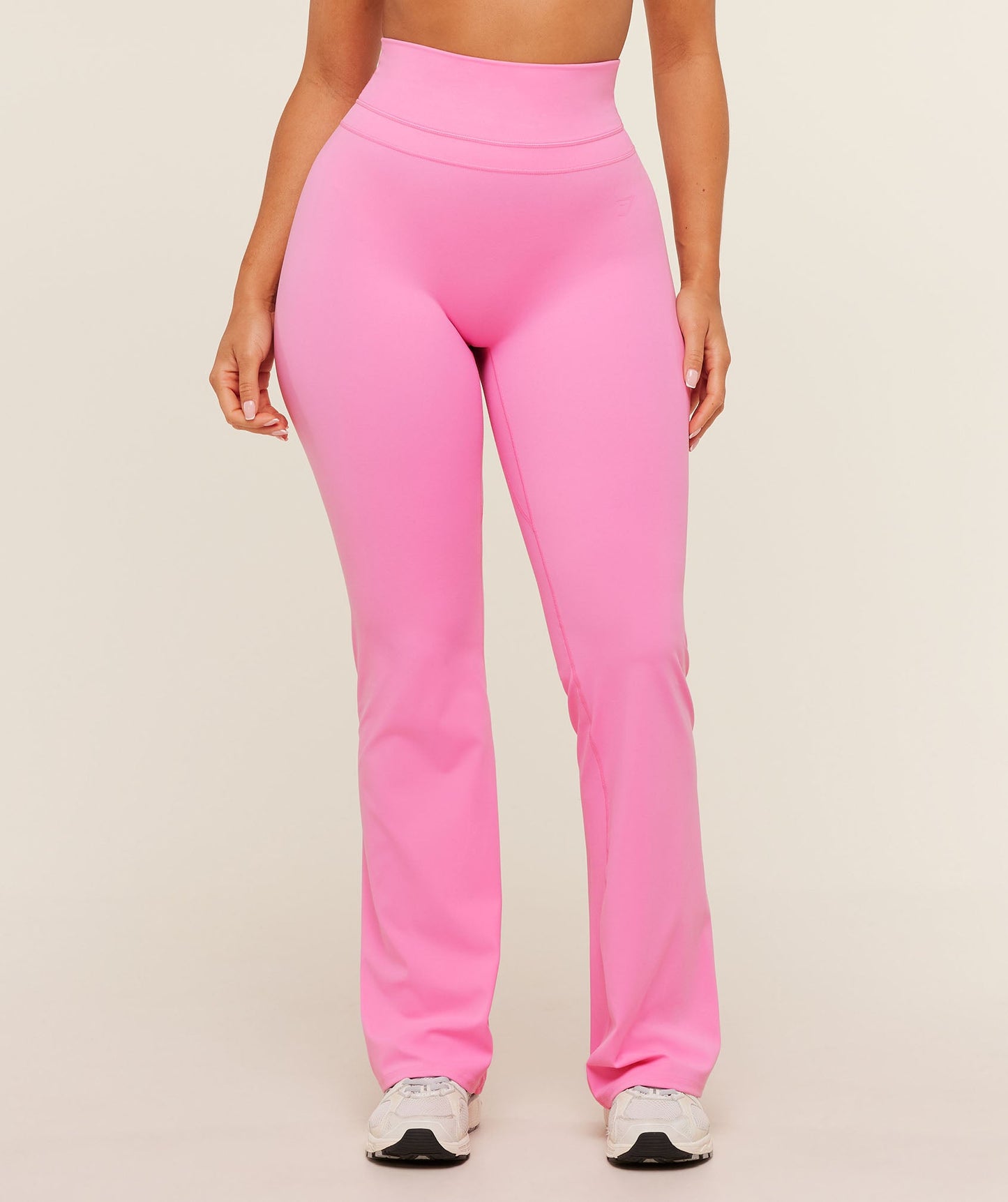 Whitney Regular Flared Legging - US 5585