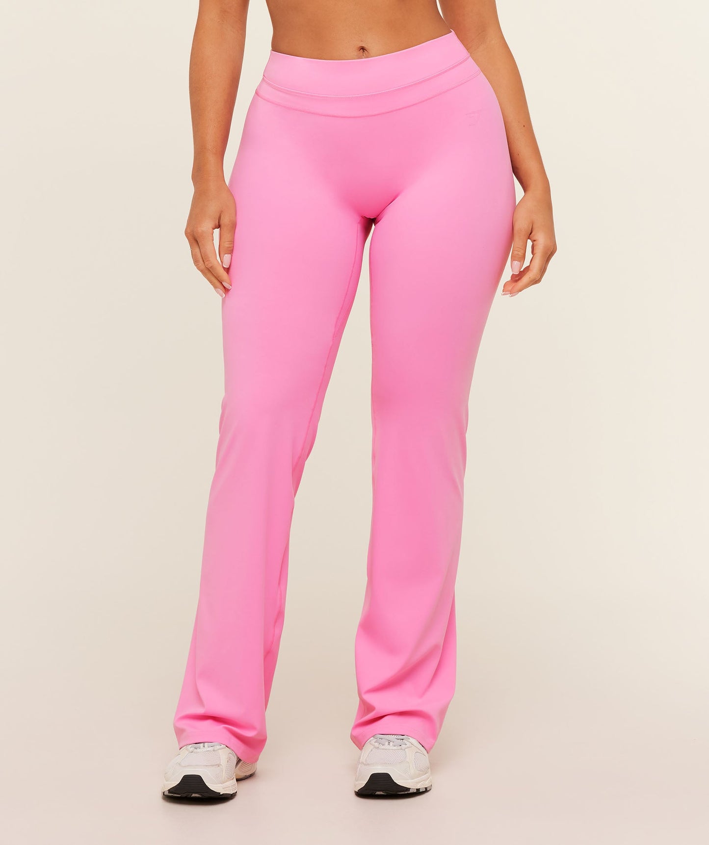 Whitney Mid-High Rise Flared Leggings - US 5437